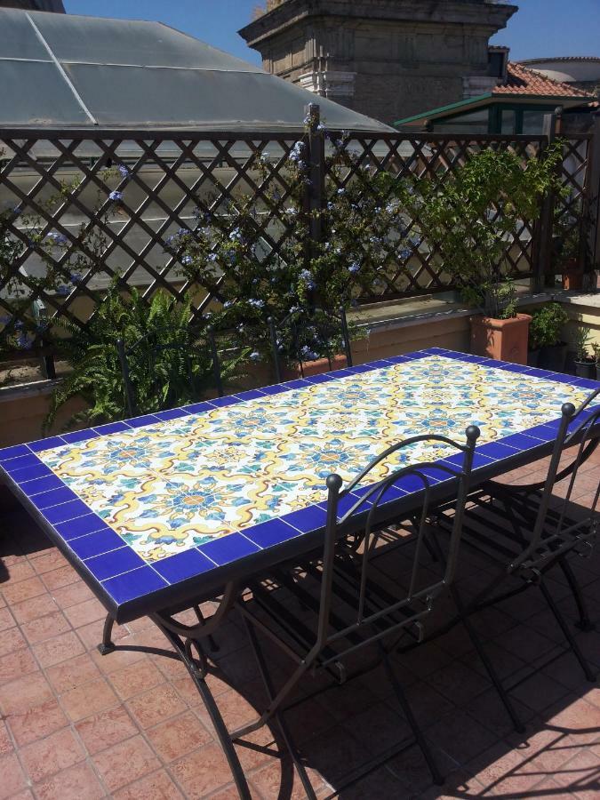 Appartement A Wonderful Penthouse In Naples Extérieur photo
