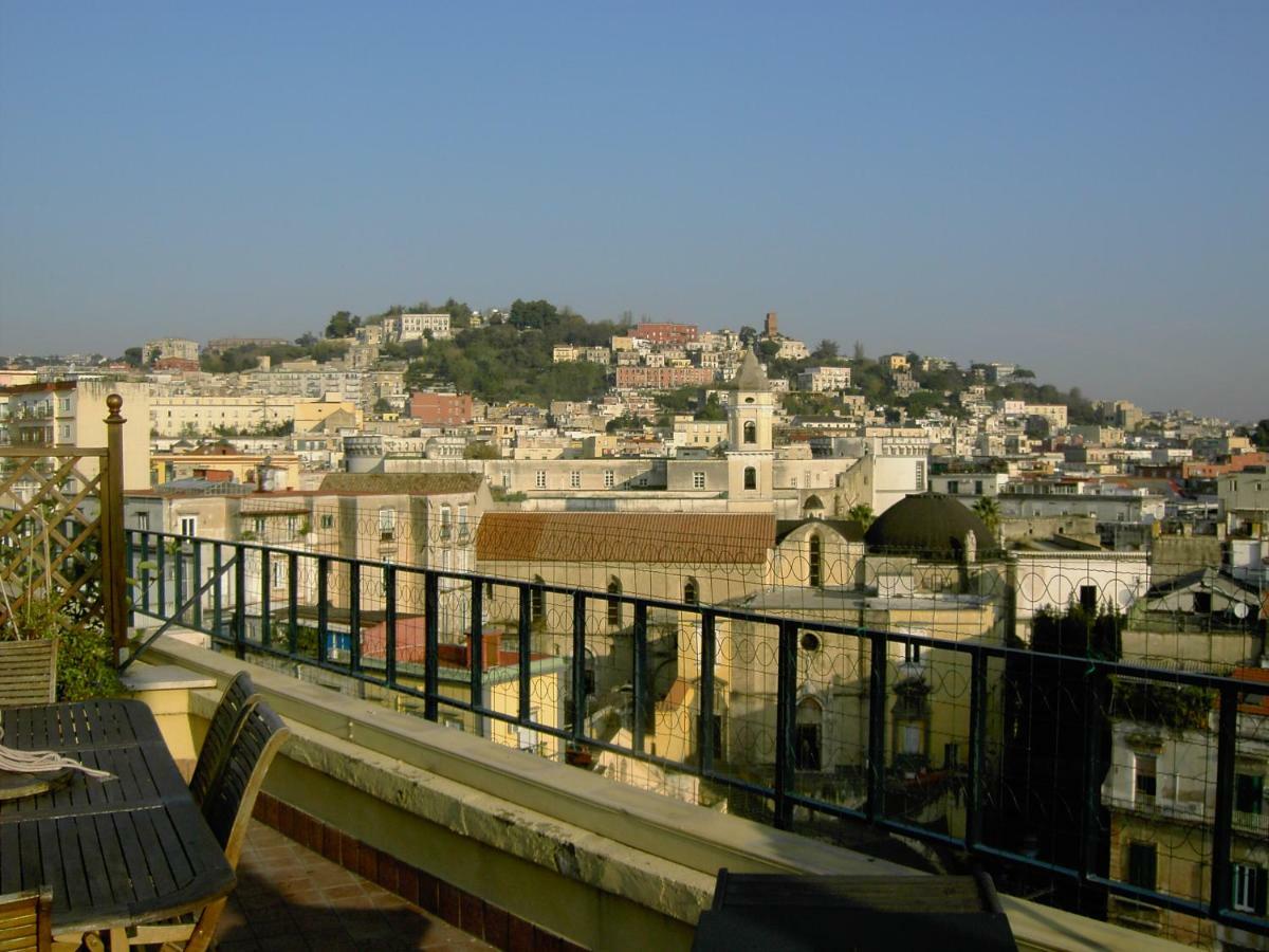 Appartement A Wonderful Penthouse In Naples Extérieur photo